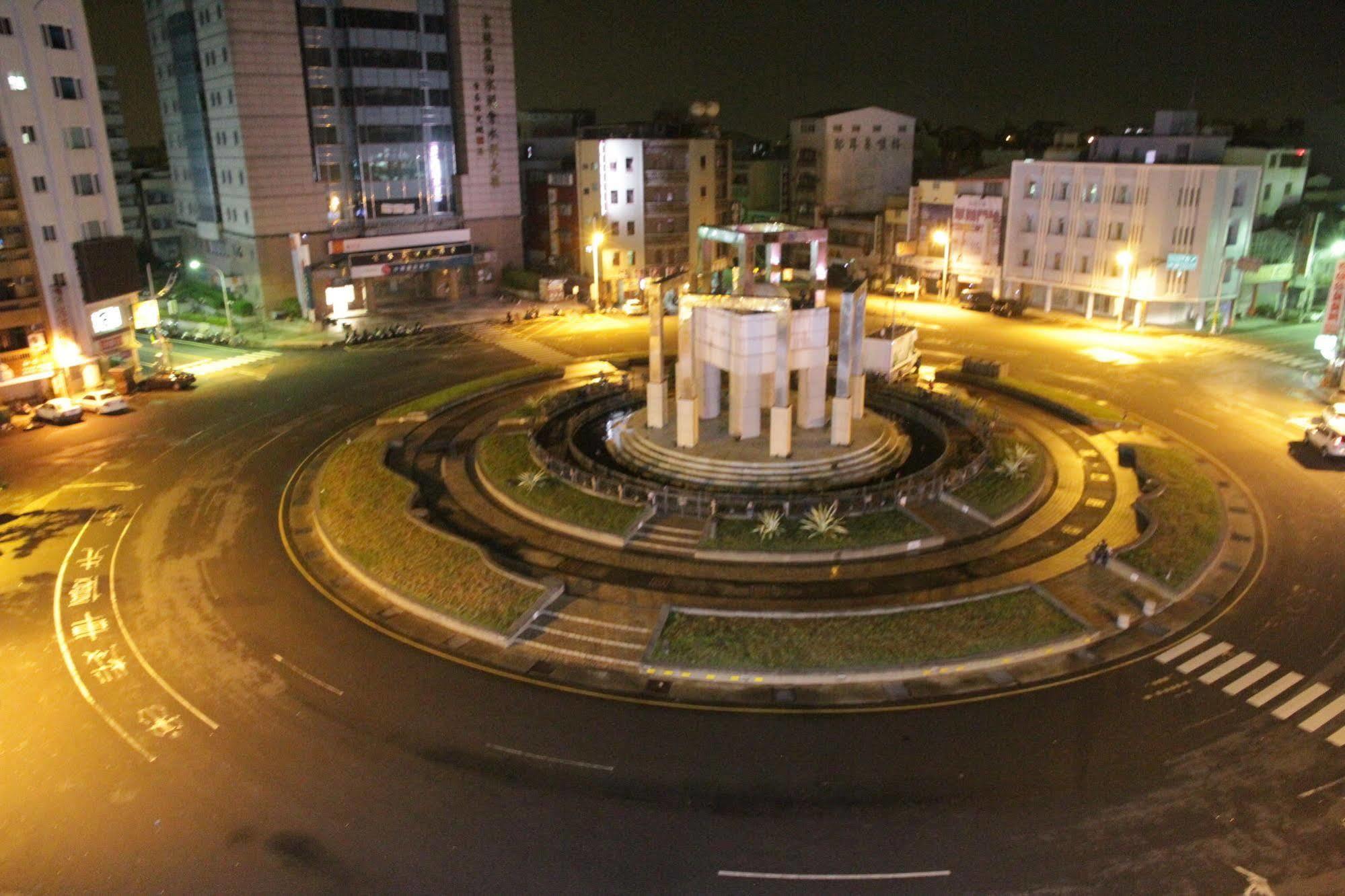 微旅時尚旅店 Hotel Touli Kültér fotó